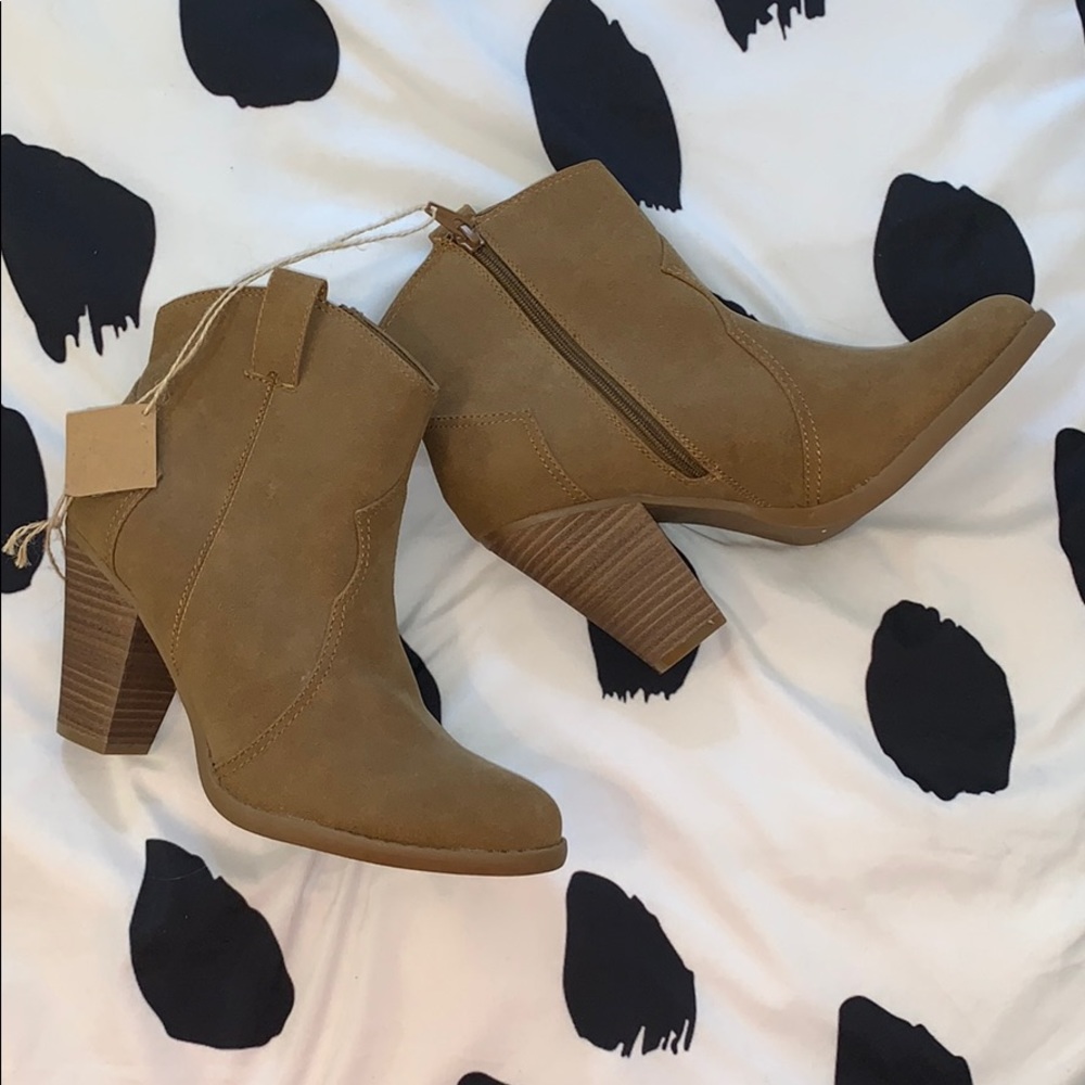 Brown booties, never worn, tags still on